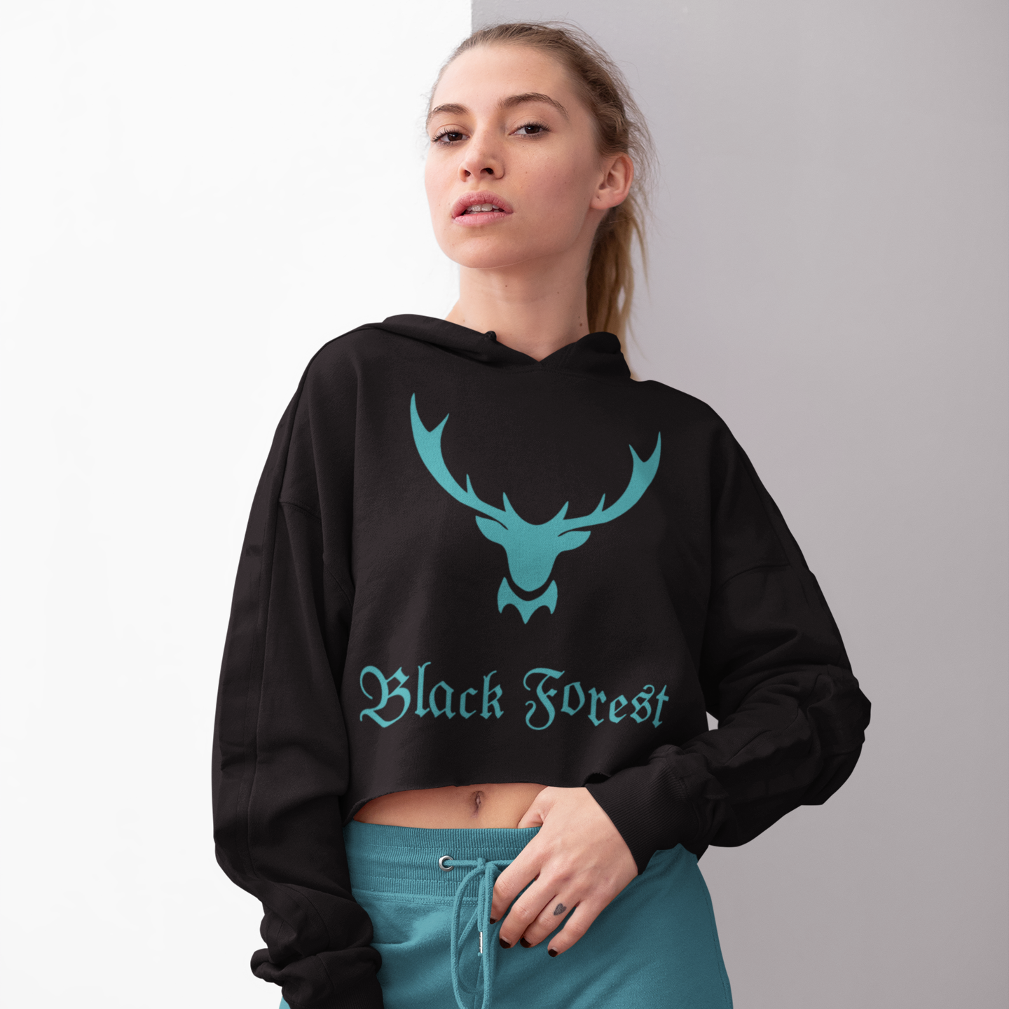 Black Forest Hirschgeweih | Cropped Hoodie